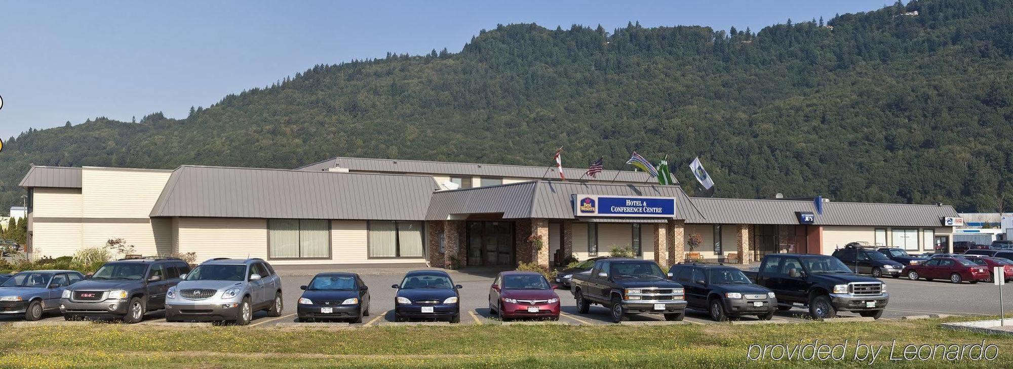 Surestay Hotel By Best Western チリワック エクステリア 写真