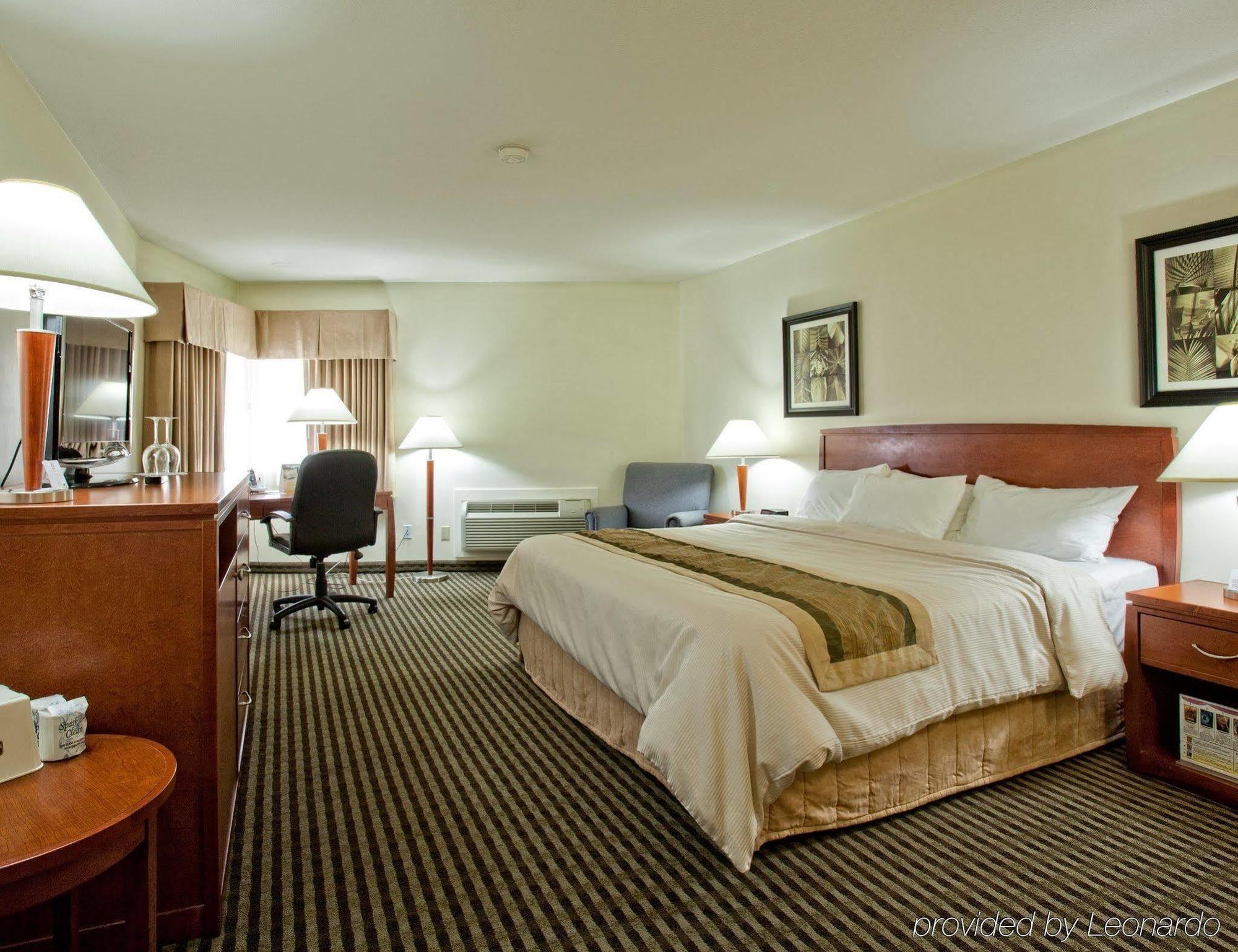 Surestay Hotel By Best Western チリワック エクステリア 写真