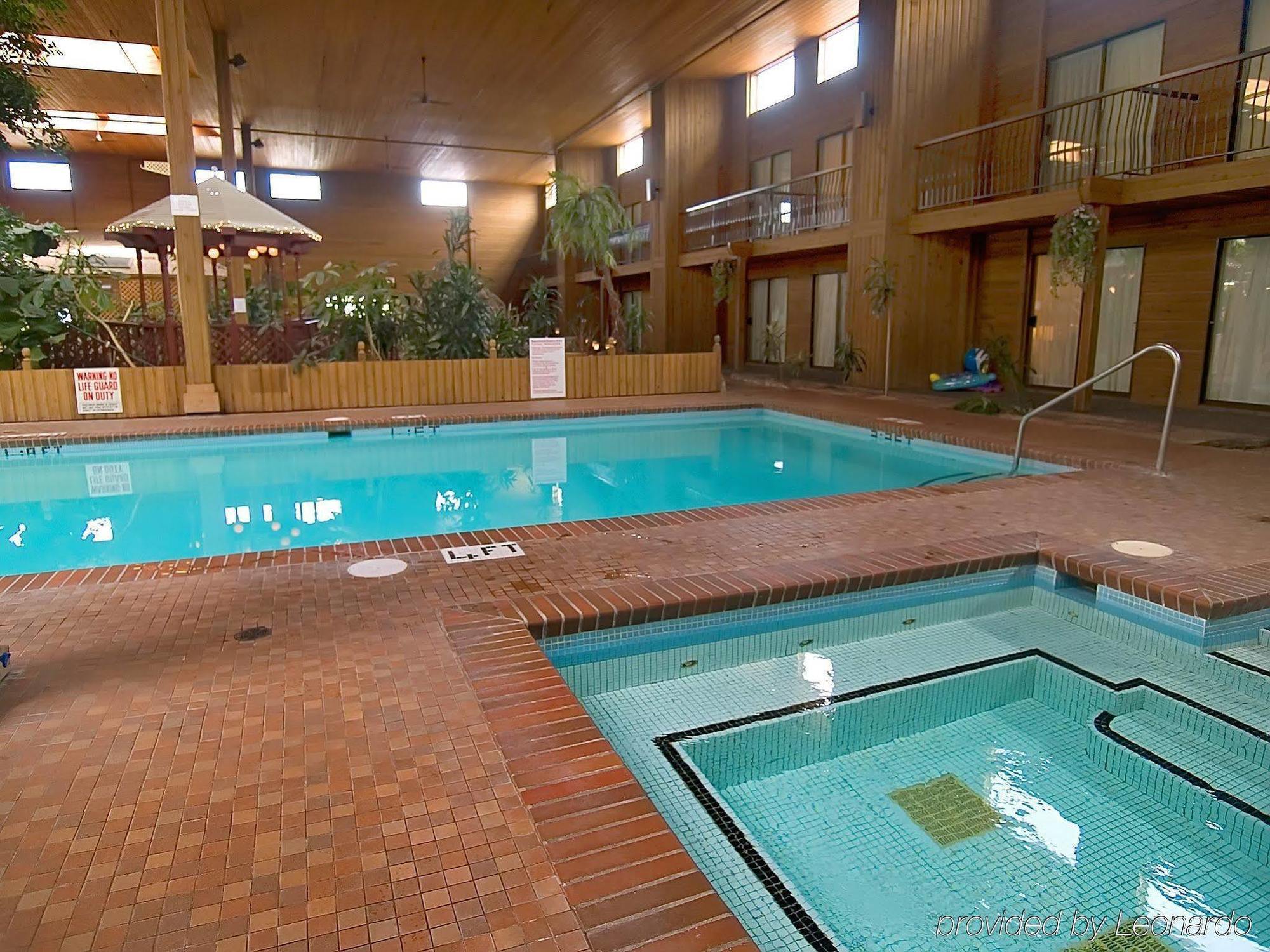 Surestay Hotel By Best Western チリワック エクステリア 写真