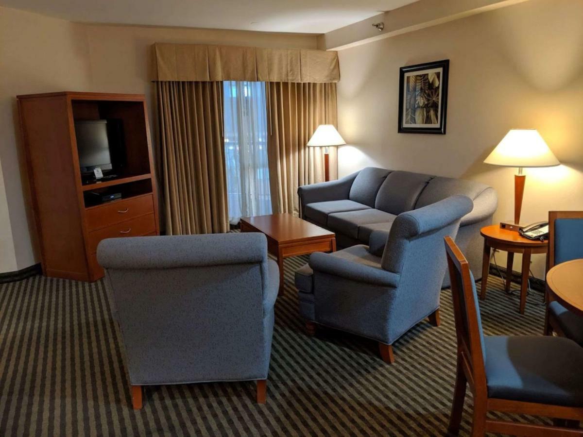 Surestay Hotel By Best Western チリワック エクステリア 写真