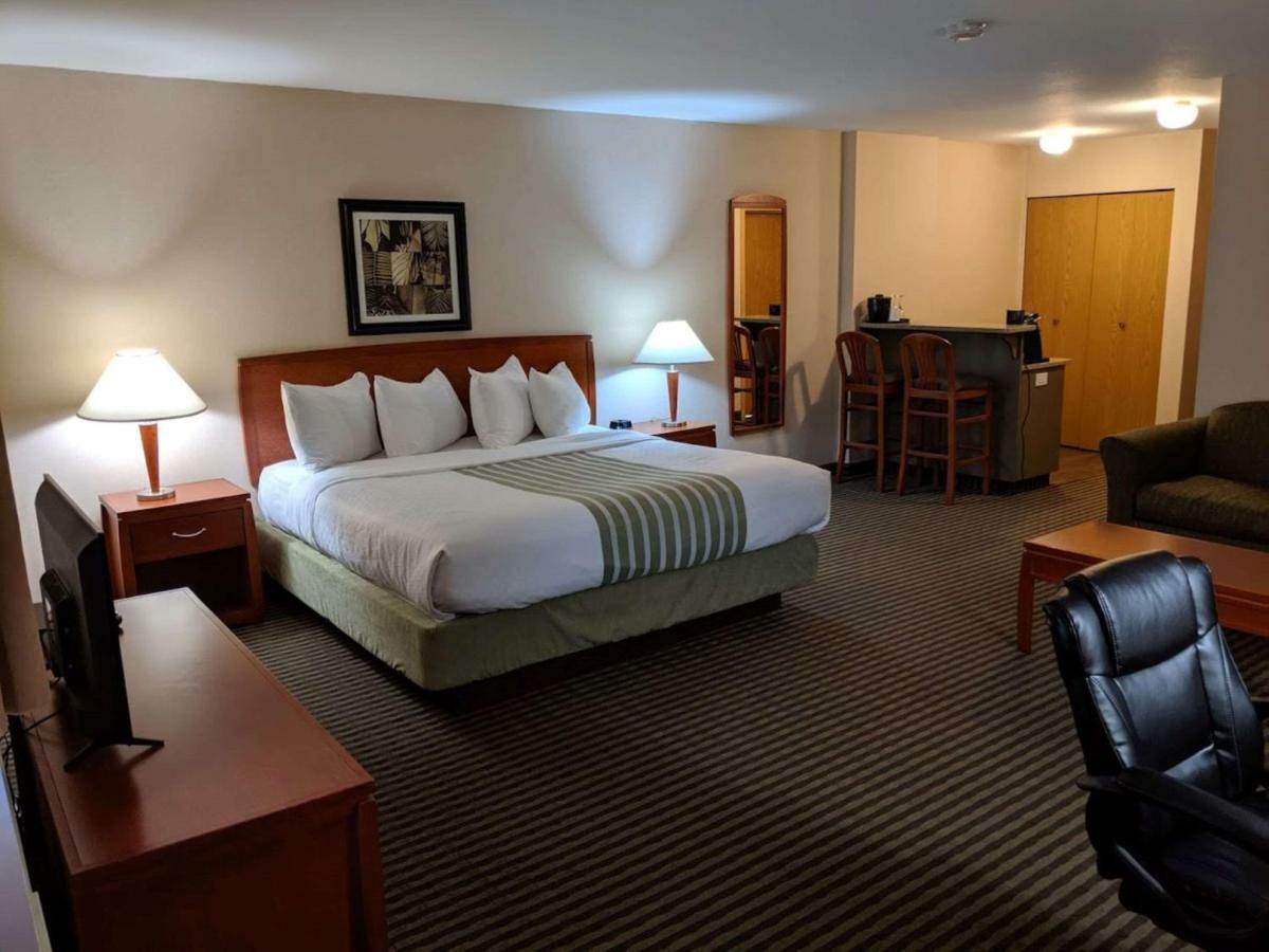 Surestay Hotel By Best Western チリワック エクステリア 写真